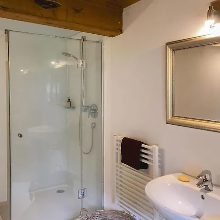 Nicos Daheim Apartmán