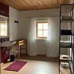 Nicos Daheim Söll